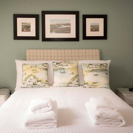The Royal Oak Hotel Cullen Esterno foto