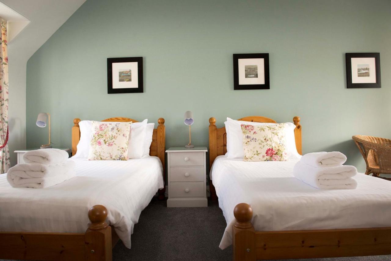 The Royal Oak Hotel Cullen Esterno foto
