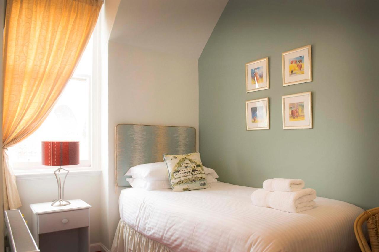 The Royal Oak Hotel Cullen Esterno foto